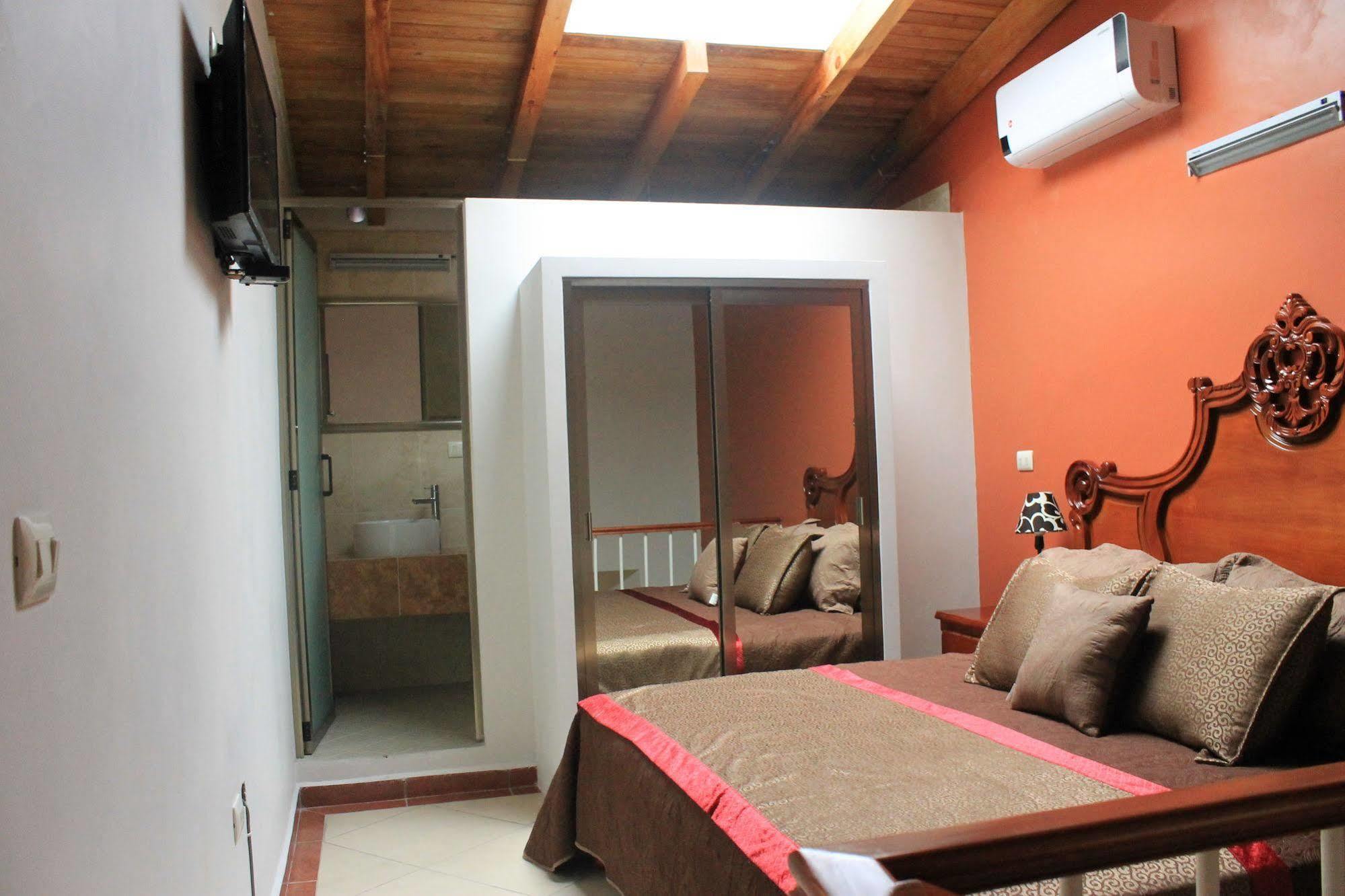 Hotel Juarez Del Centro 할라파 외부 사진